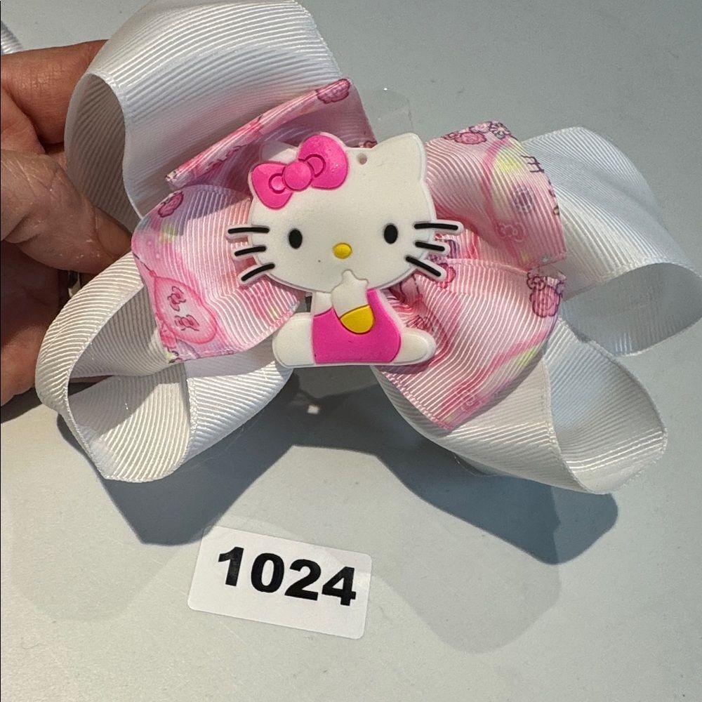 1024‎ White Color Hello Kitty Hair Bow Alligator Clip